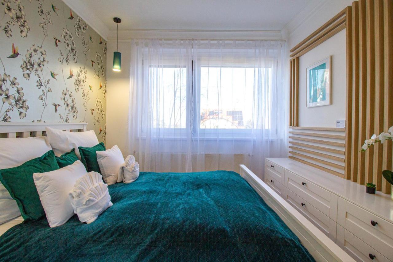 Hillside Lodge Boedapest Buitenkant foto